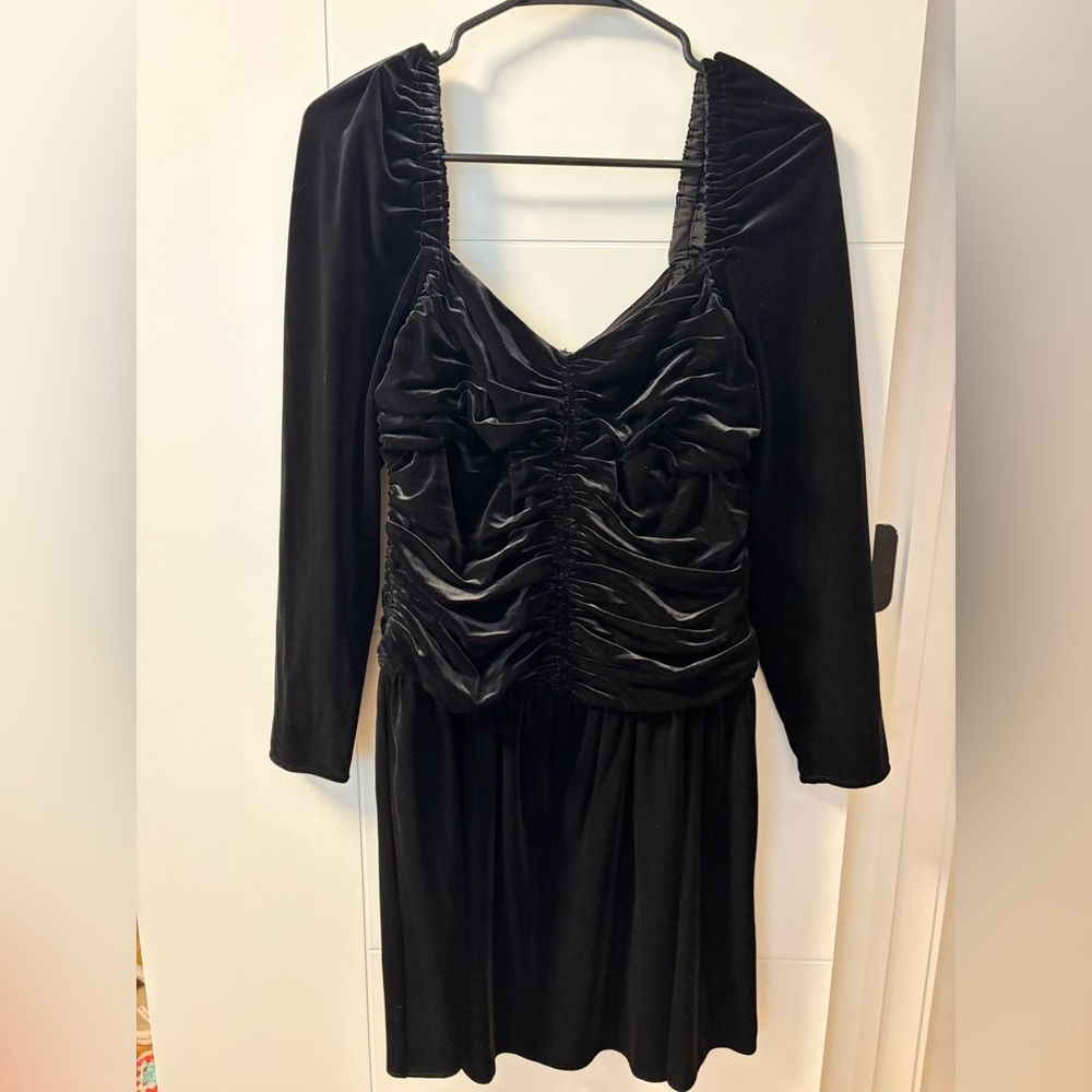 Shoshanna Black Long Sleeve Ruched Dress